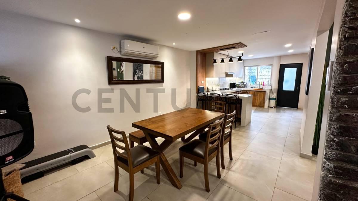 Casa Moderna de 1 Planta con Cerramiento en Urdesa – Excelente Ubicación, Guayas — imagen 3