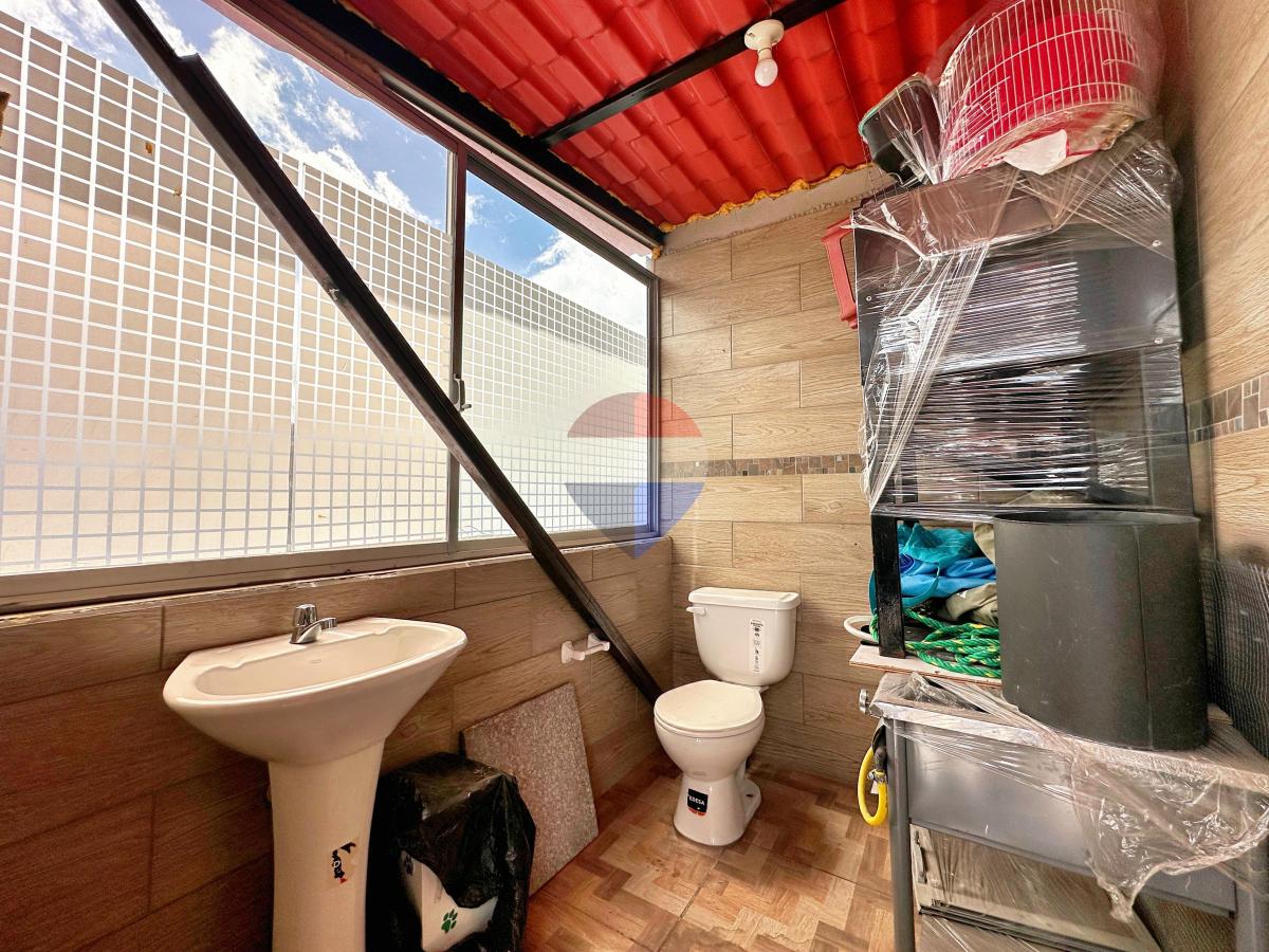 Venta de Casa Comercial en Quitumbe — imagen 8
