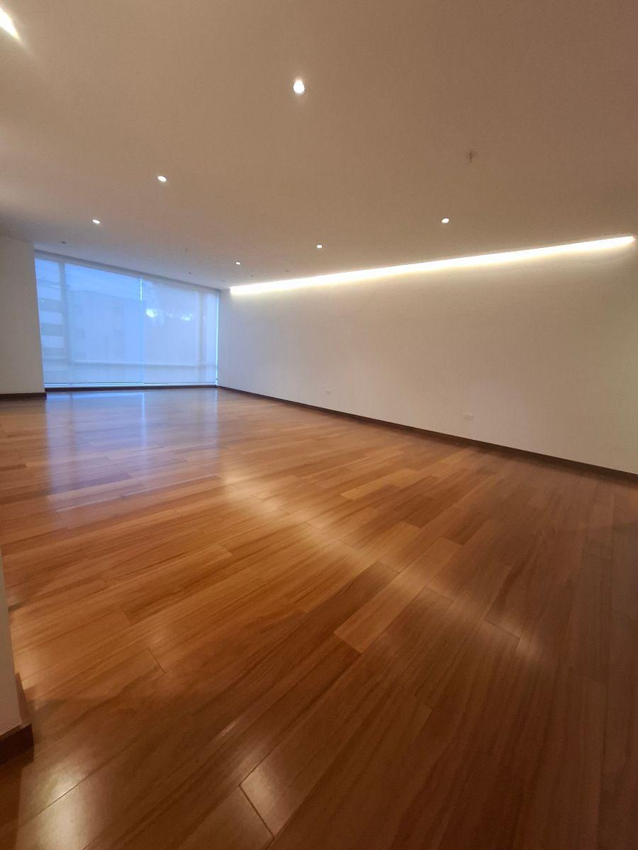 Vendo / Rento Departamento con Terraza - Sector Coruña, González Suárez — imagen 10
