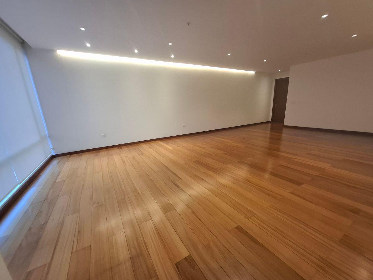 Vendo / Rento Departamento con Terraza - Sector Coruña, González Suárez — imagen 8