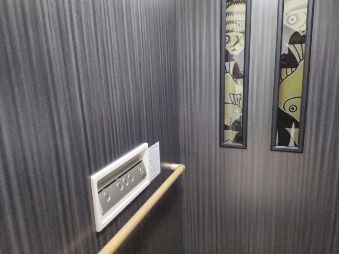 Venta Casa con Piscina y Ascensor en Nayon Exclusiva Urbanizacion — imagen 4