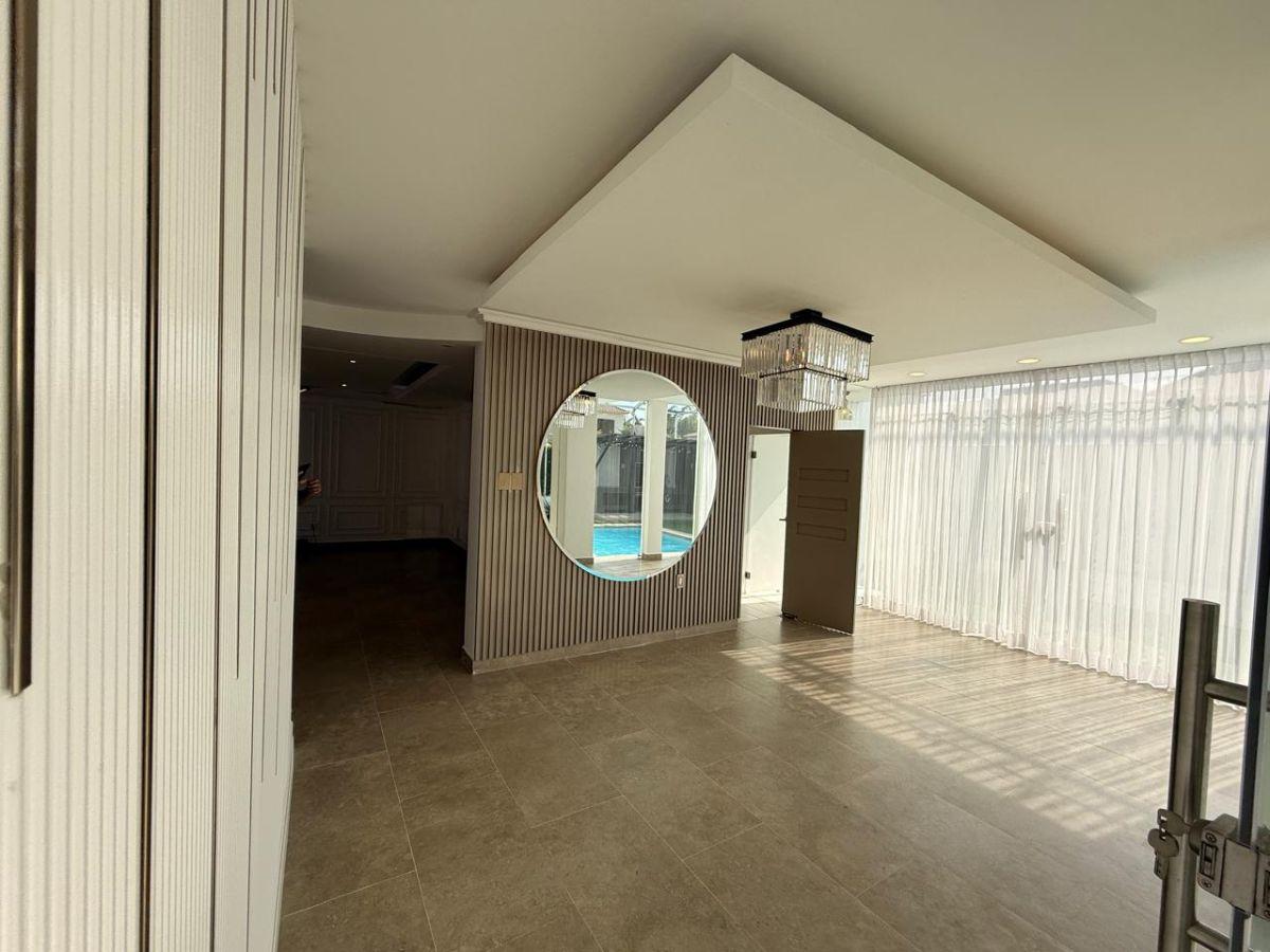 Exclusiva Residencia de Lujo en Estancias del Río – Samborondón, Guayas — imagen 10