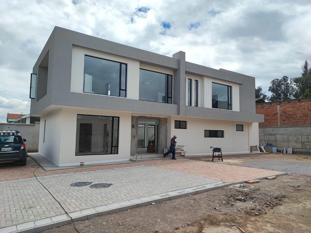 Vendo Casa Estrenar Puembo 267 m², en Urbanización, Via Arrayanes, 4 Dorm. con Walk - in y Baño — imagen 6