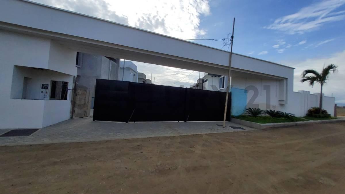 Se Vende Casa en Sur de Manta, Manabí — imagen 6