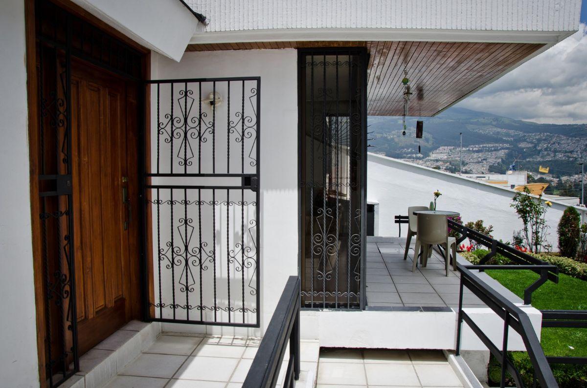 Casa en Venta Sector Carcelén (Ex Colegio Einstein), con Opción a Generar Rentas — imagen 2