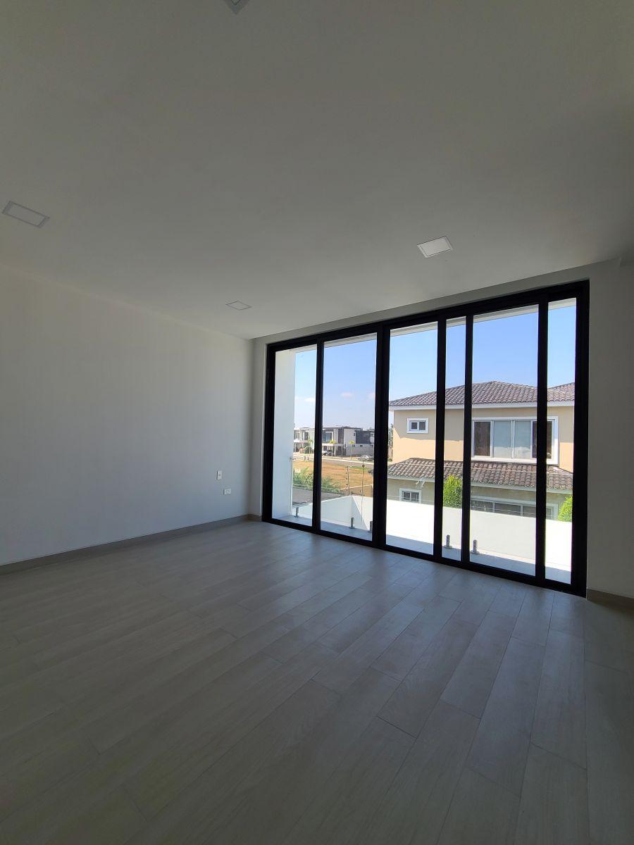 Casa Vista Al Lago de Estreno en Venta, Isla Mocoli, Guayas — imagen 7