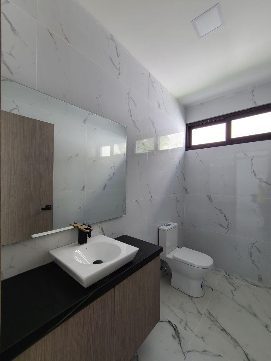 Casa Vista Al Lago de Estreno en Venta, Isla Mocoli, Guayas — imagen 6
