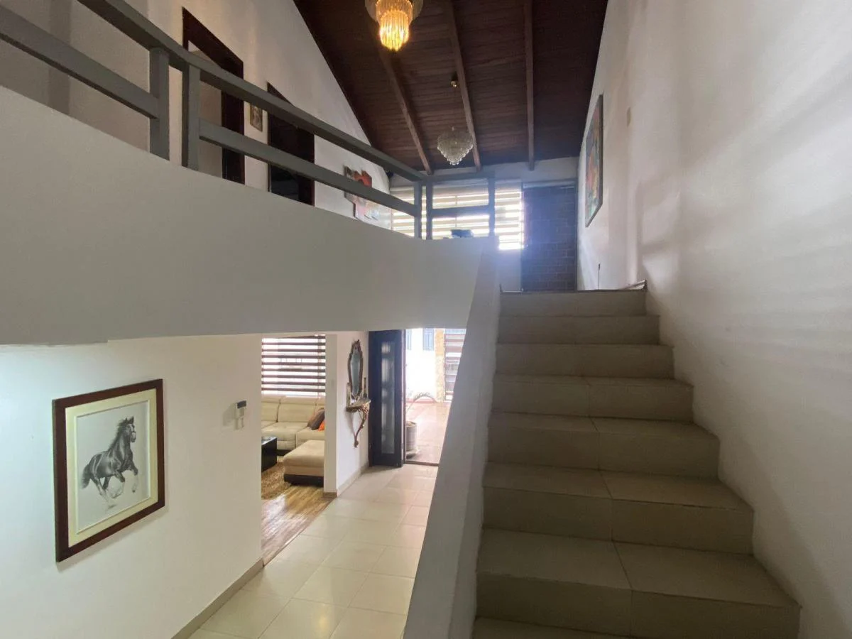 Venta Casa 200 m², Sector El Batán, a 1 Cuadra de Av Gaspar de Villarroel y Shyris, Quito — imagen 4