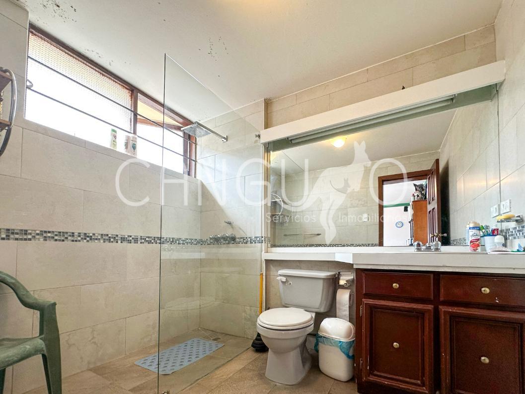 En Venta Casa Independiente Sector Rumipamba Ute — imagen 4