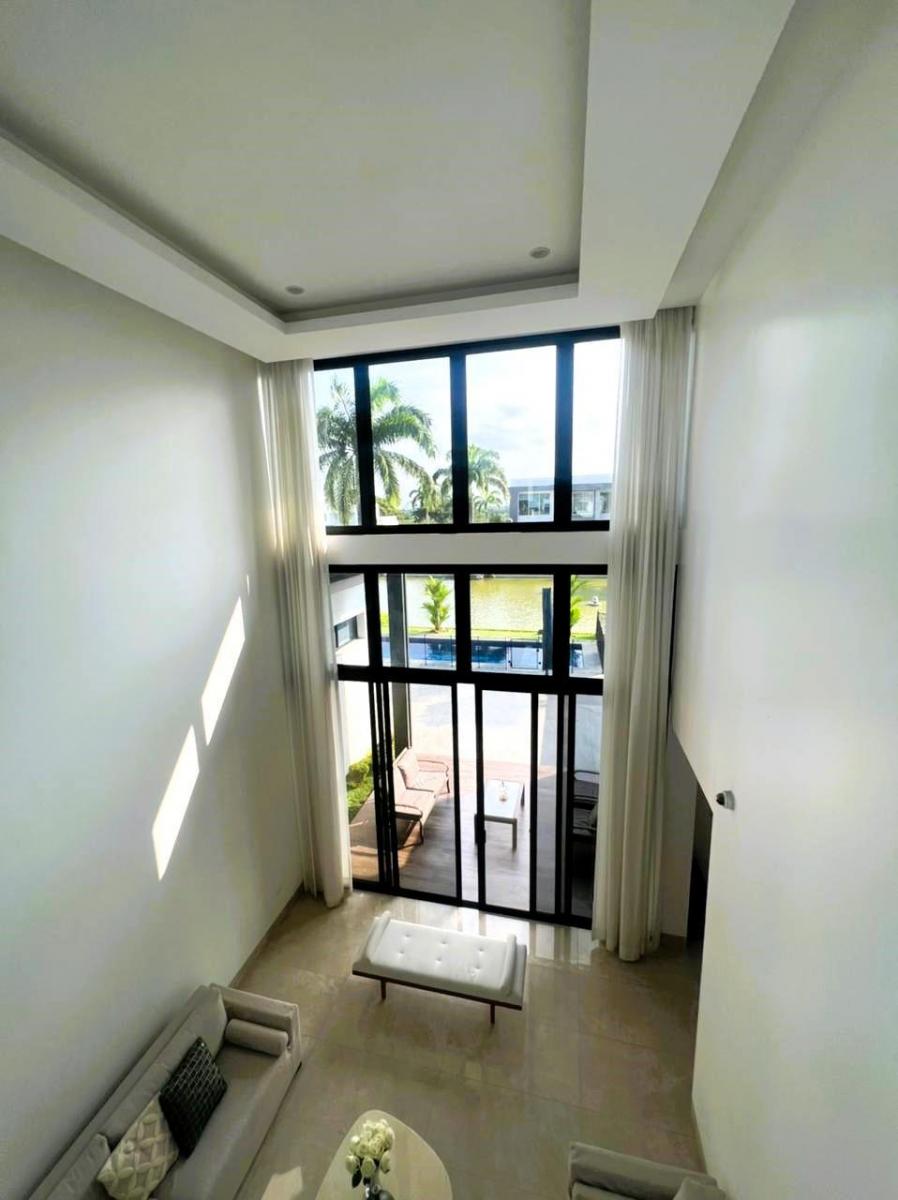 Vendo. Samborondon. Mocoli. Propiedad. Al Lago. 2 Plantas. 3 Habitaciones., Guayas — imagen 9