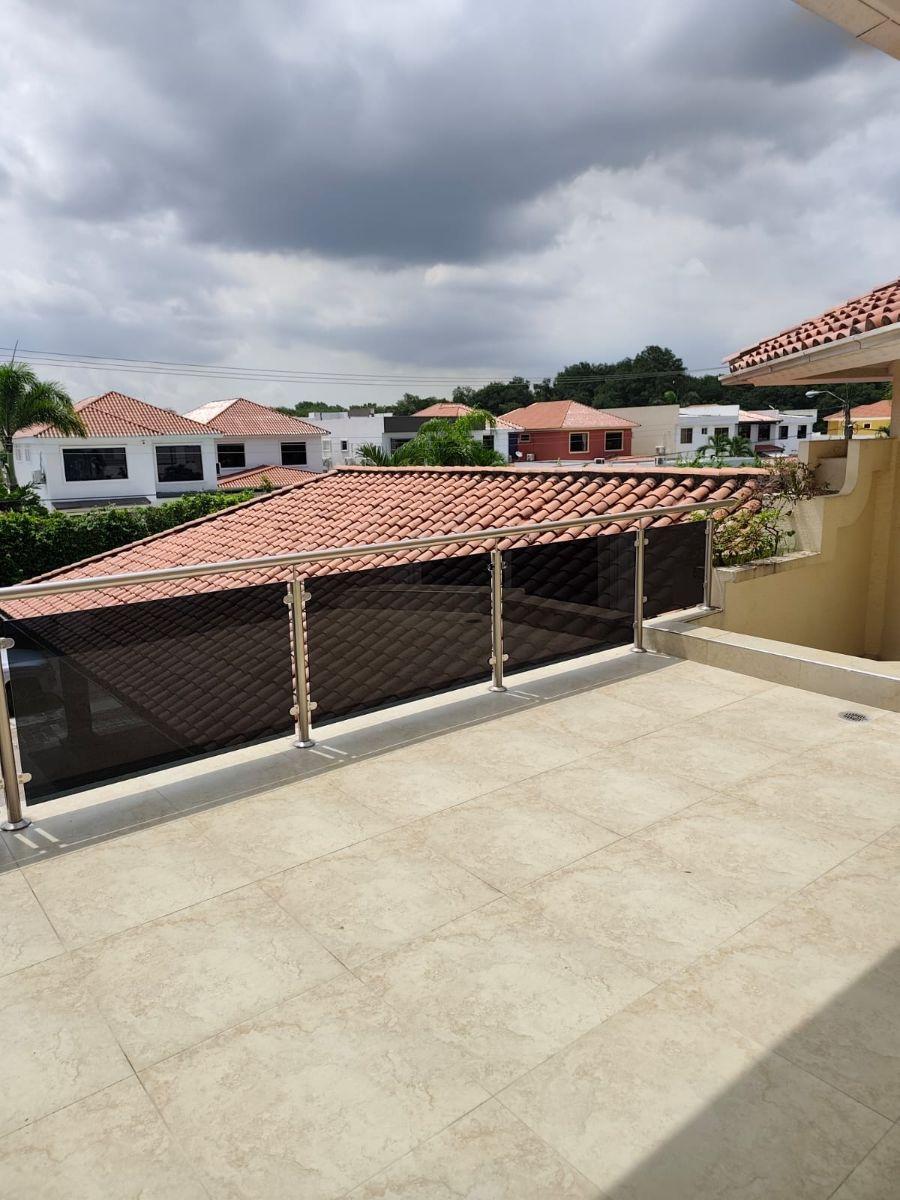 Casa de Lujo en Venta | Laguna Club – Vía a La Costa, Guayas — imagen 4