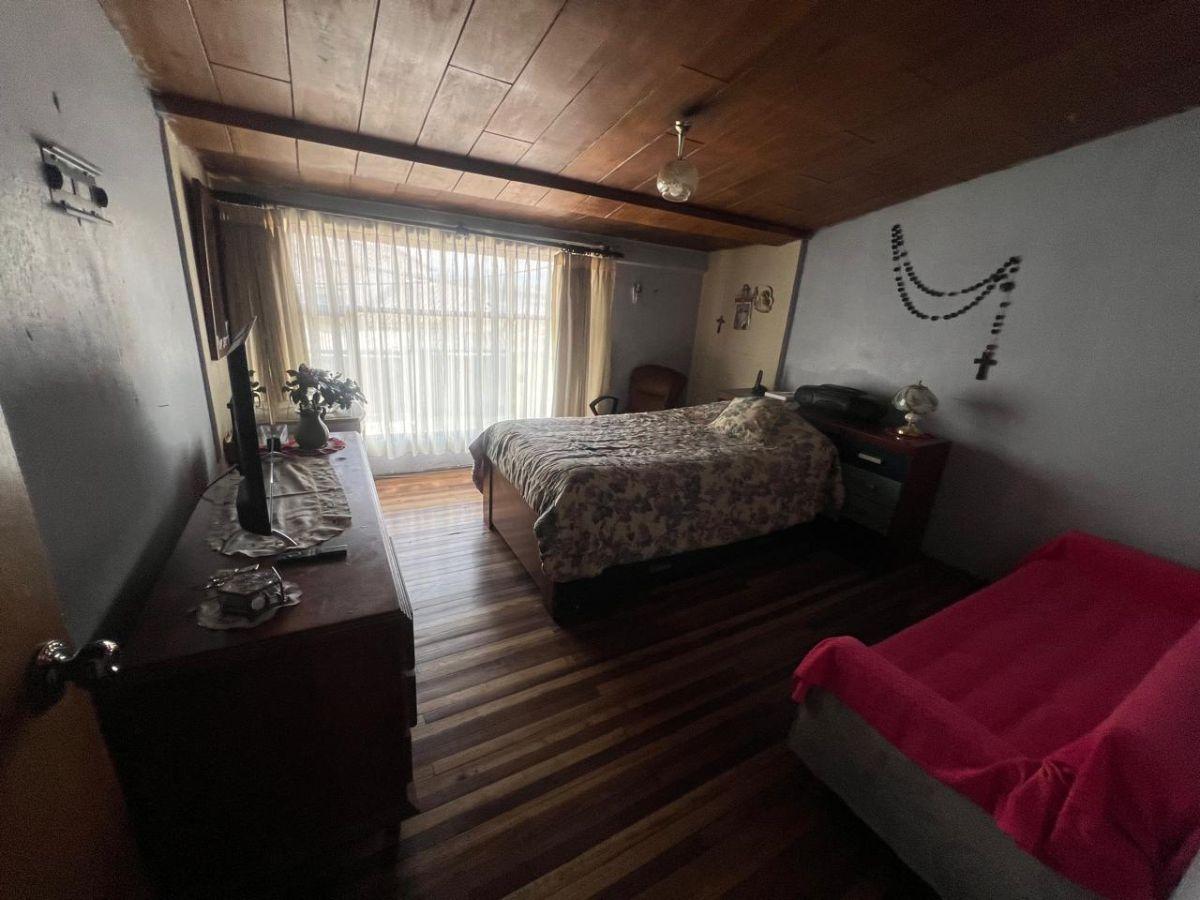 Venta Casa El Dorado, Cerca Instituto Geográfico Militar con 196 m², Parqueadero, 4 Habitaciones — imagen 6