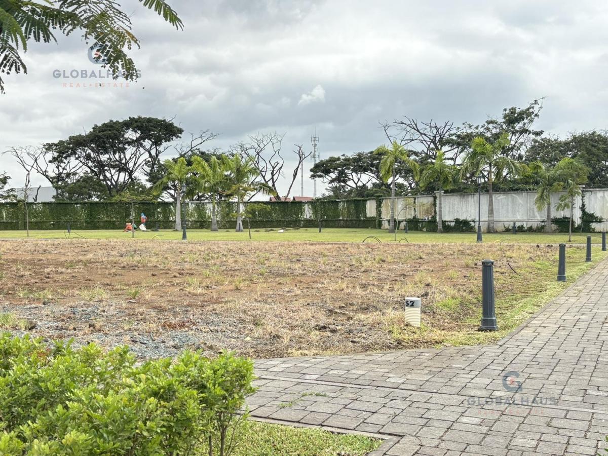 Venta de Terreno Esquinero en Urb. Aires Norte, 296 m². G. P. Guayas — imagen 6