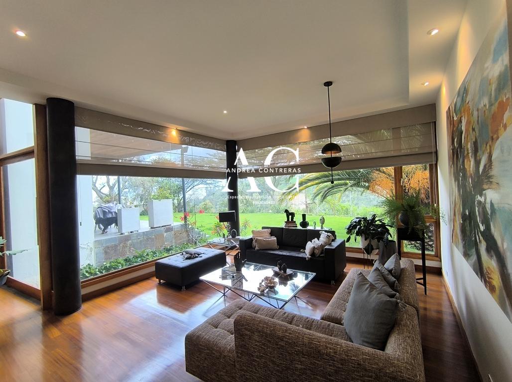 Vendo Espectacular Casa de Lujo — imagen 1