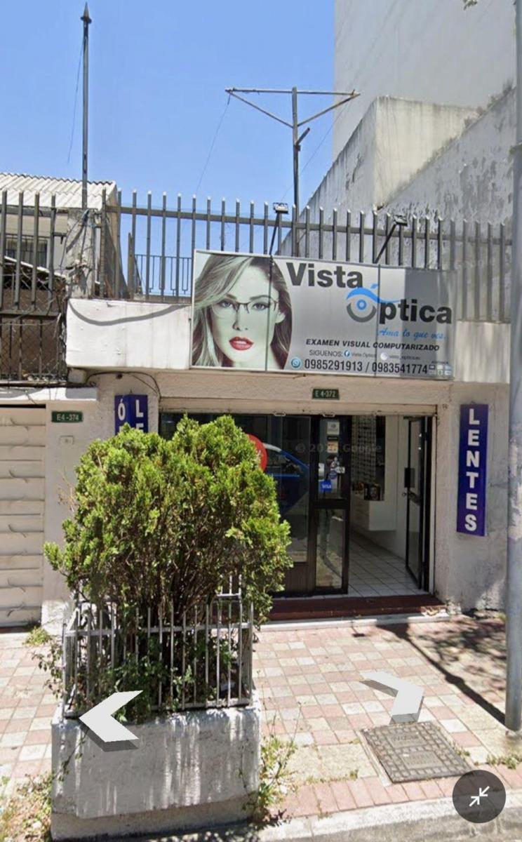 Casa con Suite y 4 Locales Comerciales en Venta Sector La Mariscal — imagen 2