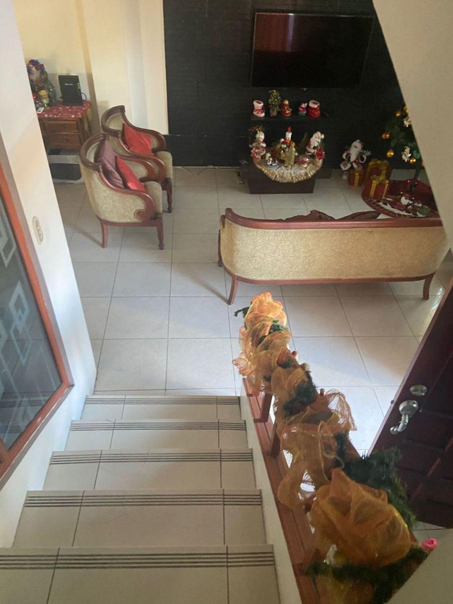 En Venta Casa de 3 Plantas Machala, El Oro — imagen 10