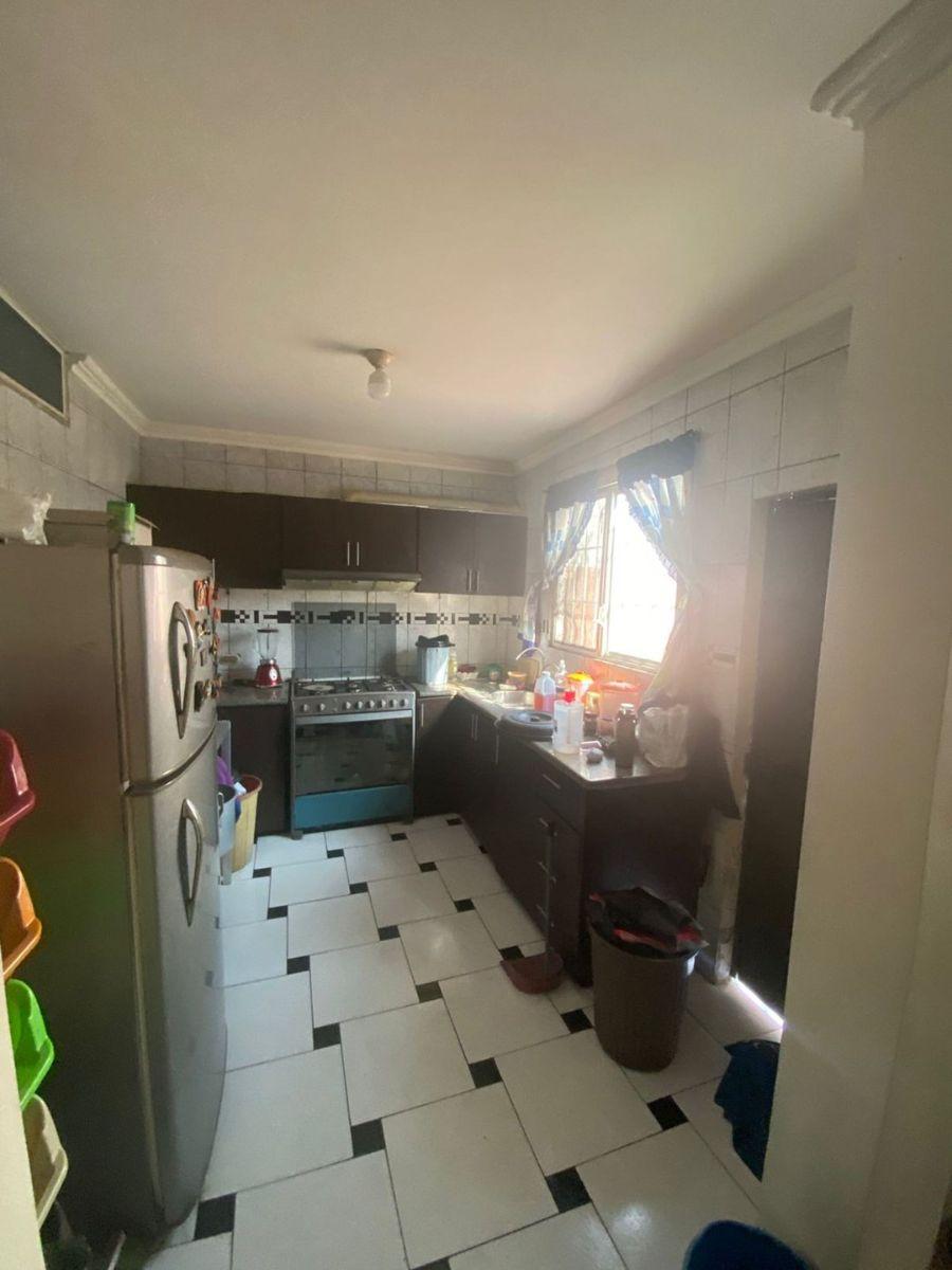 En Venta Casa de 3 Plantas Machala, El Oro — imagen 8