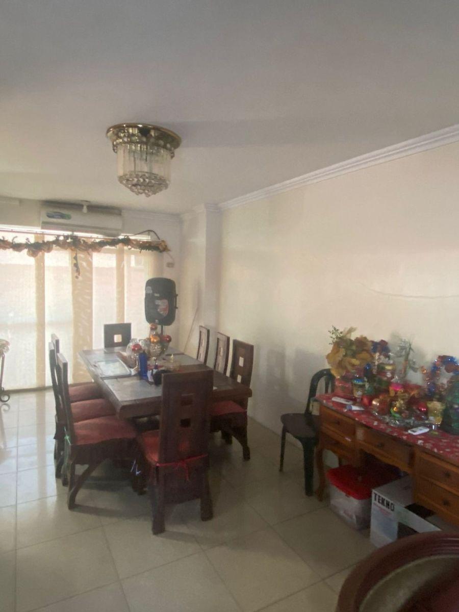 En Venta Casa de 3 Plantas Machala, El Oro — imagen 2