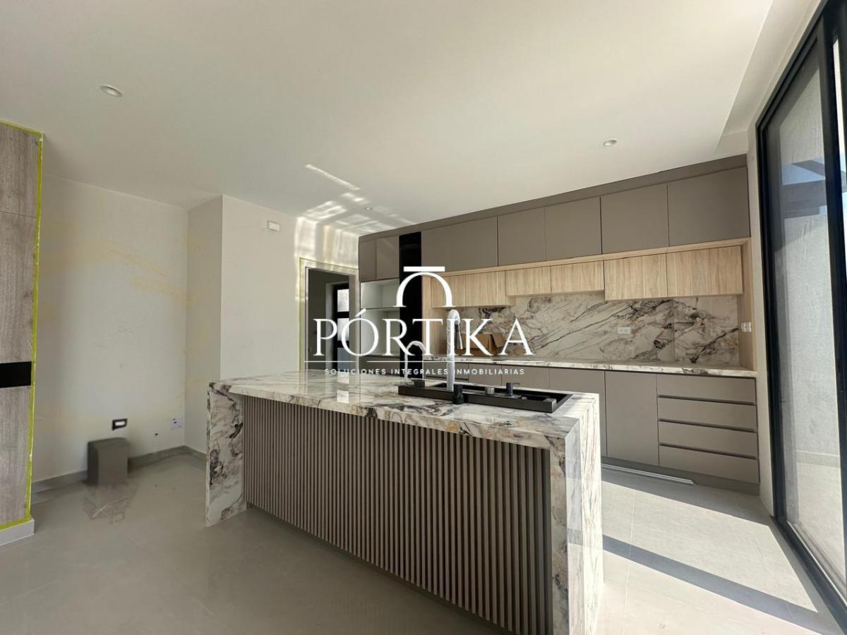 Venta Casa 4 Dorm. - Isla Celeste - Samborondon, Guayas — imagen 4