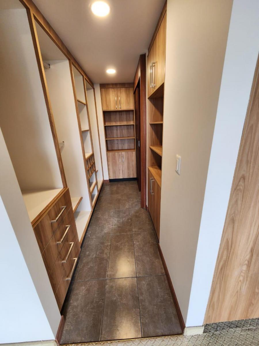 Linda Casa en Miravalle (Oportunidad) — imagen 3