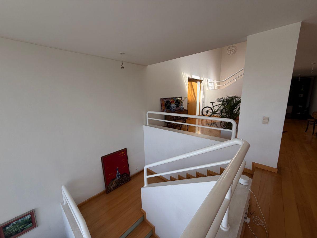Casa en Venta Urbanización El Condado Bonita, Amplia, 4 Dorm.. Provincia de Pichincha — imagen 2