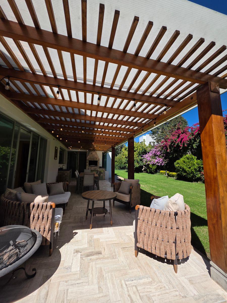 Linda Casa de Venta en Nayon Urbanización — imagen 5