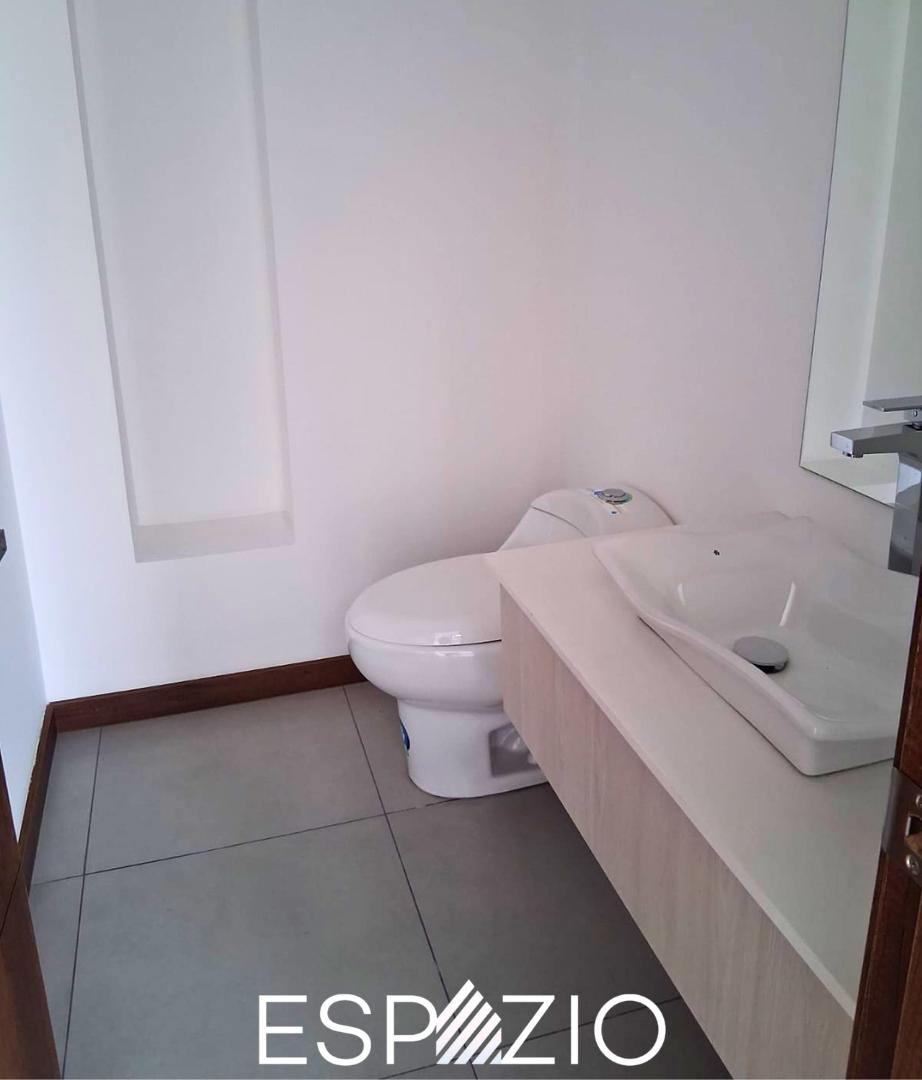 Casa en Venta Sector Santa Lucia — imagen 3