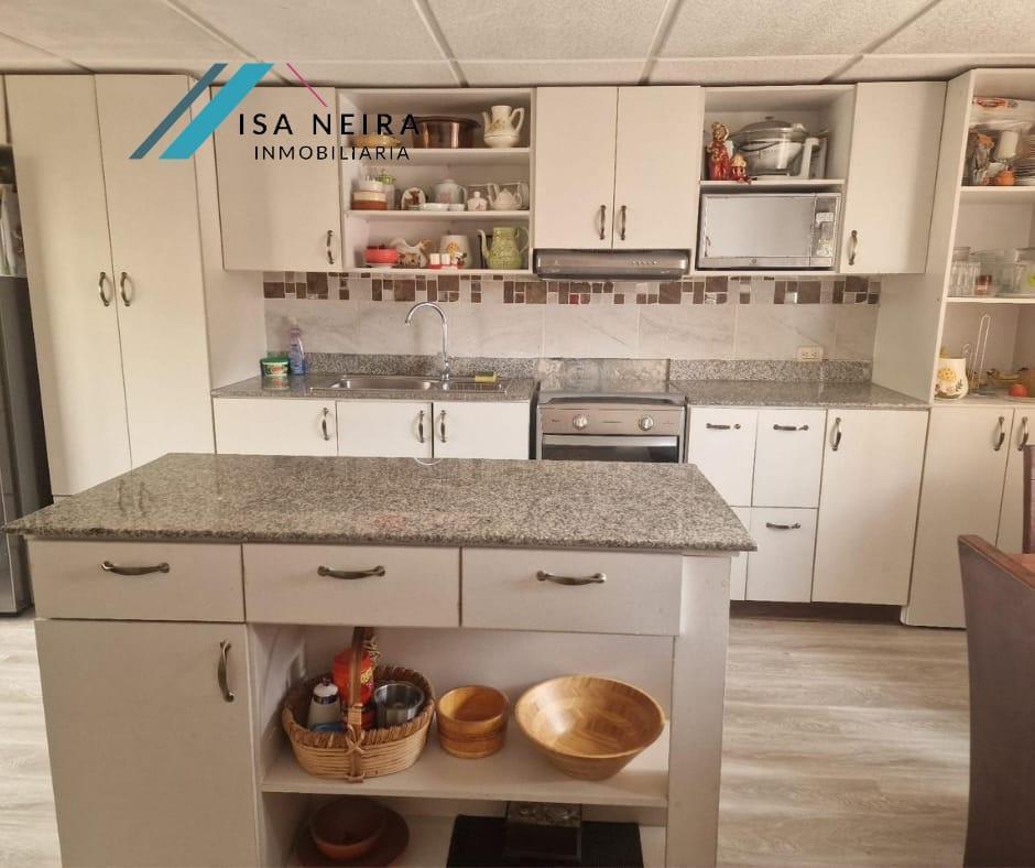 Casa en Venta en La Rafael María Arizaga, Azuay — imagen 9