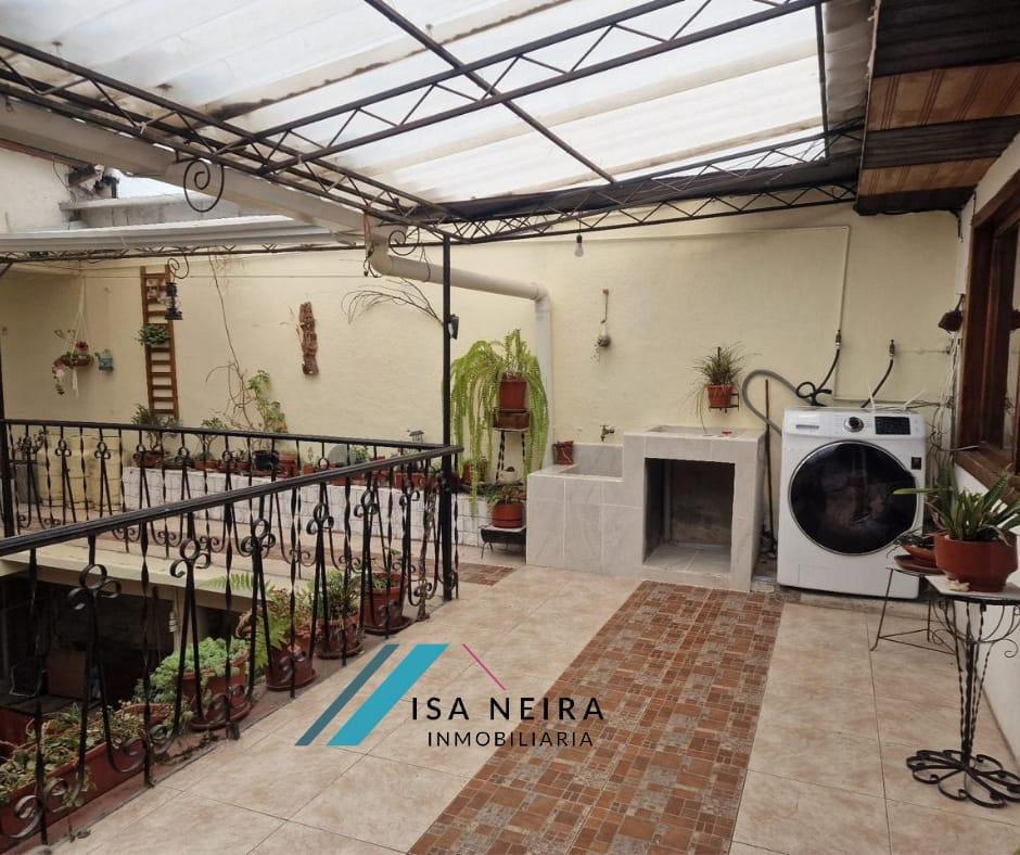Casa en Venta en La Rafael María Arizaga, Azuay — imagen 7