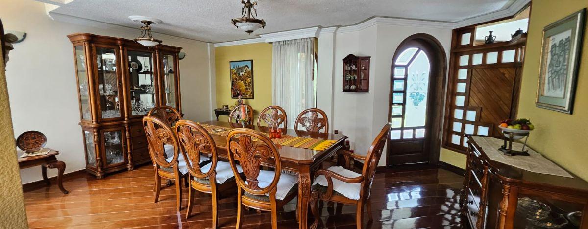 Hermosa Casa en Venta, Urbanizacion Pinar Bajo, 5 Dorm. — imagen 8
