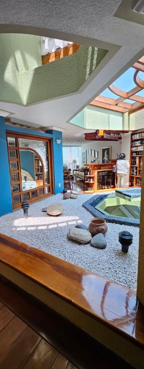 Hermosa Casa en Venta, Urbanizacion Pinar Bajo, 5 Dorm. — imagen 4