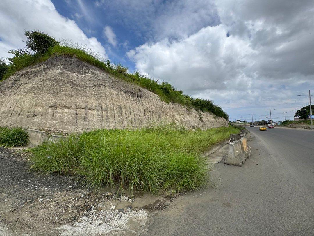 Terreno Comercial de Venta en Montecriste Fa, Manabí — imagen 10