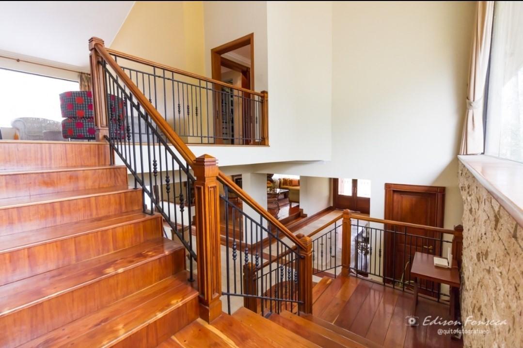 Se Vende Casa Sector Hospital de Solca — imagen 3