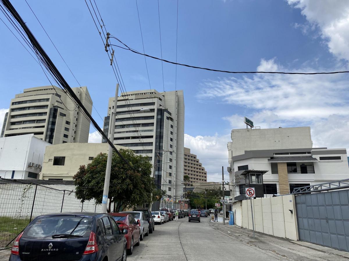 Terreno en Venta, Kennedy Norte, Guayas — imagen 4