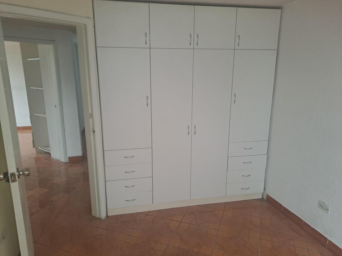 Vendo Casa Rentera Sector Solca — imagen 2