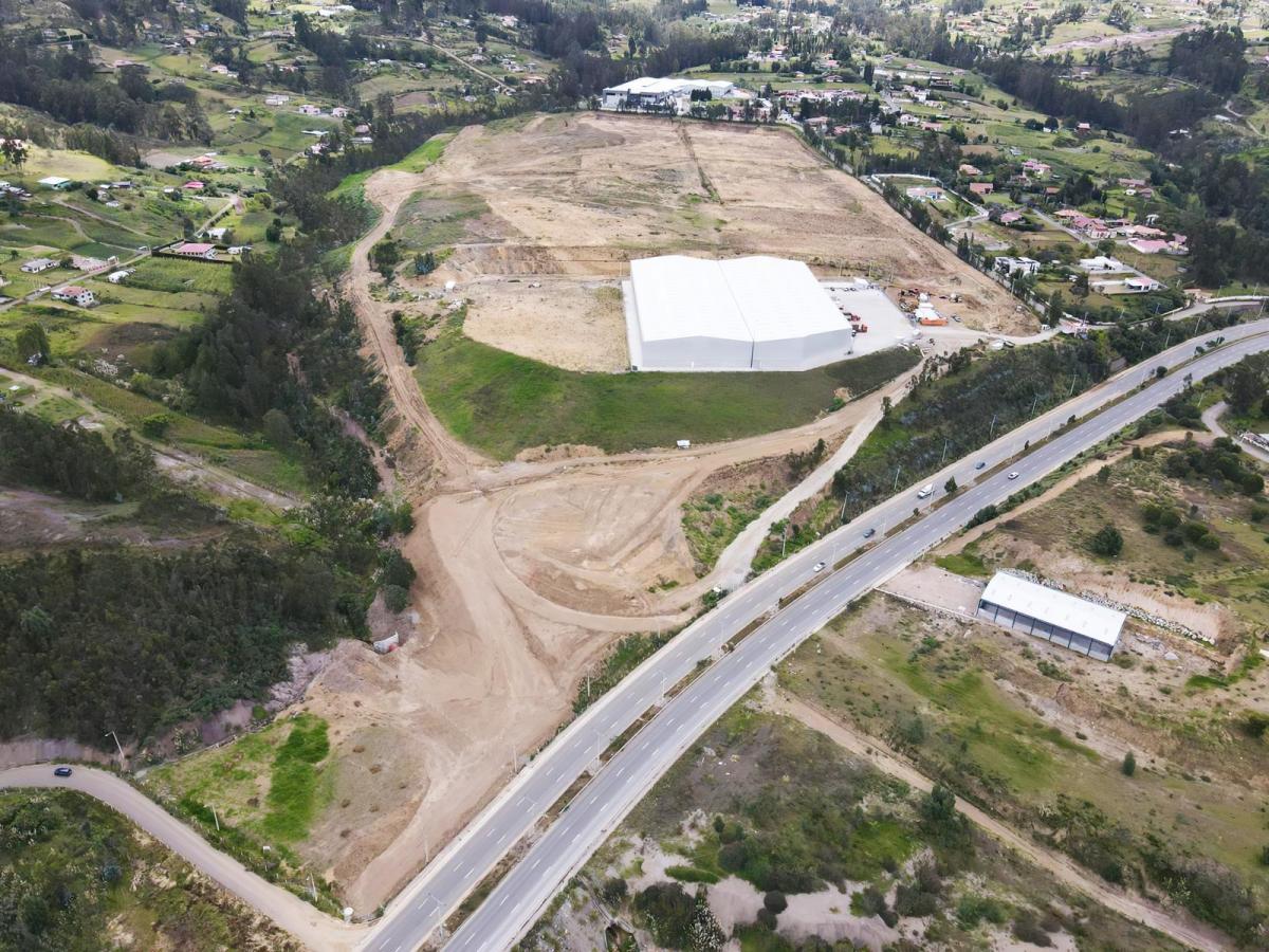 Vendo Terrenos Industriales en Cuenca, Azuay — imagen 4