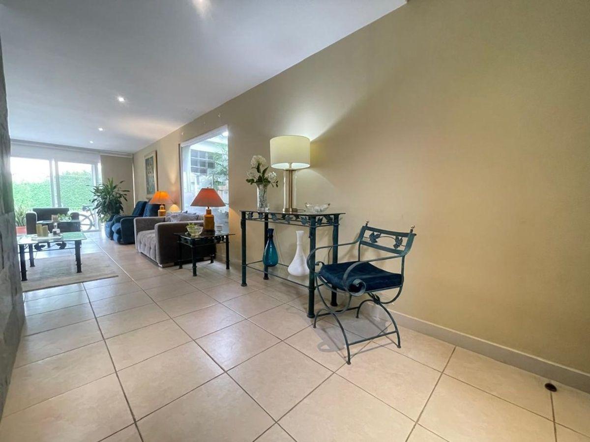 Venta Casa Urb. Privada Terranostra - 320 m² - A. Quintana, Guayas — imagen 7