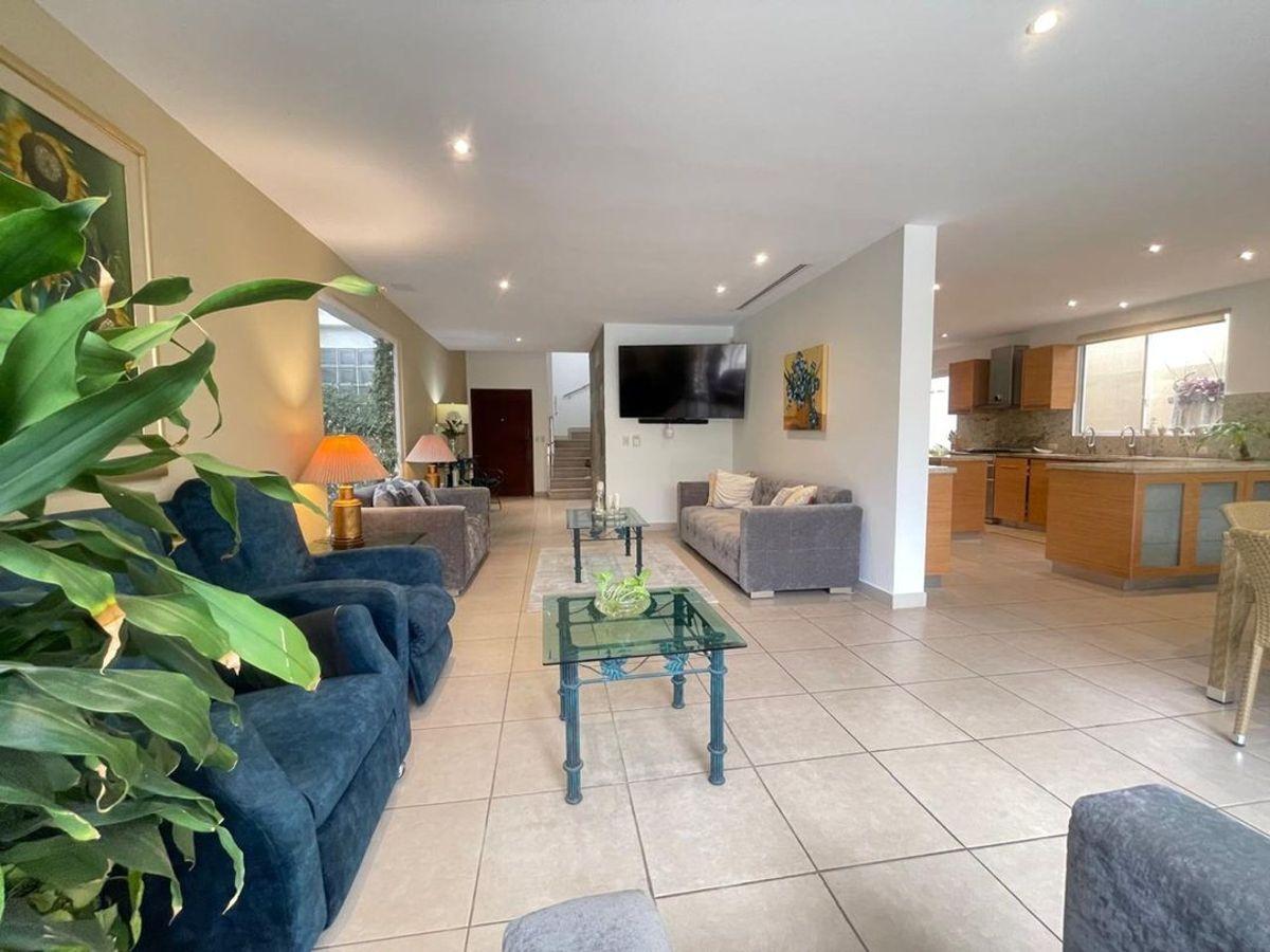 Venta Casa Urb. Privada Terranostra - 320 m² - A. Quintana, Guayas — imagen 4