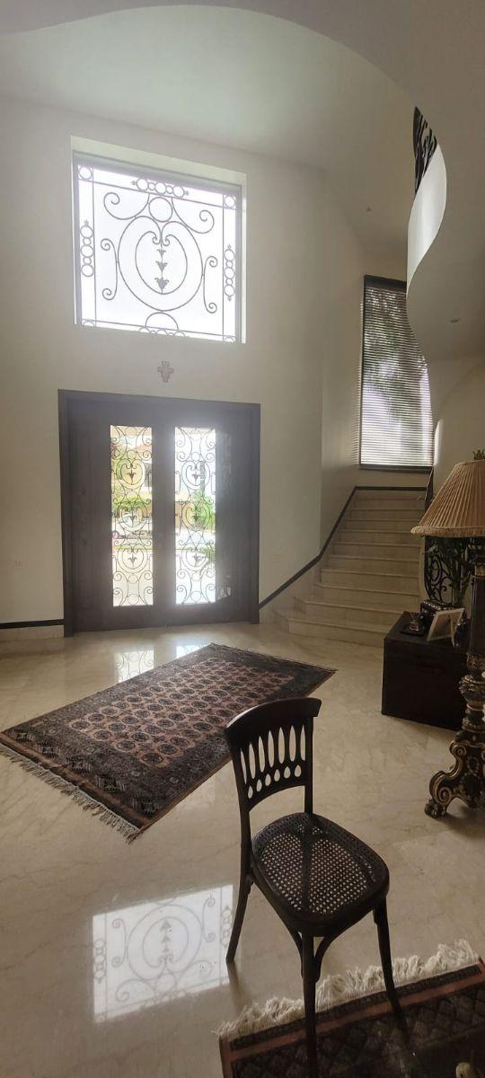 Casa con 930 m² Terreno, 4 Dorm. en Venta en Samborondón Vista Al Lago, Guayas — imagen 3