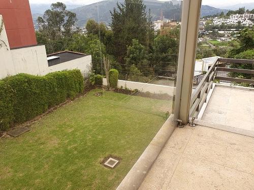Vendo Casa Urbanizacion Altos del Valle, Miravalle, Cumbaya — imagen 10