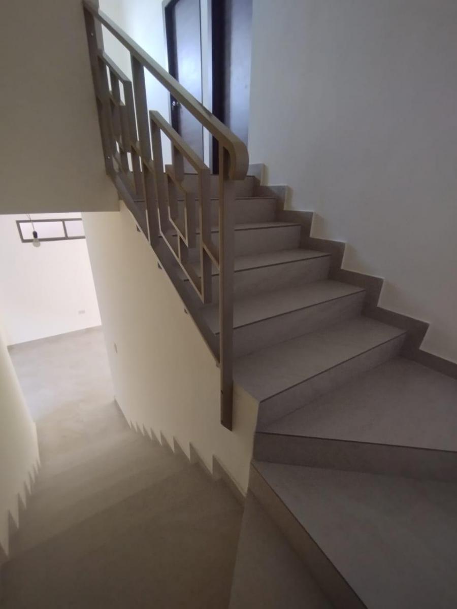 Venta Casa de Estreno - Ciudadela Guayacanes - Garaje (Wt), Guayas — imagen 4