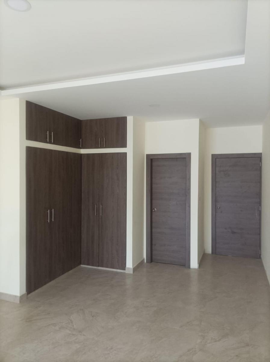 Venta Casa de Estreno - Ciudadela Guayacanes - Garaje (Wt), Guayas — imagen 3