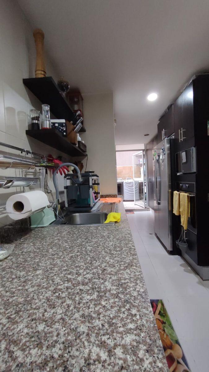 Venta de Departamento Grande en Urbanización Segura en Monteserrin — imagen 7