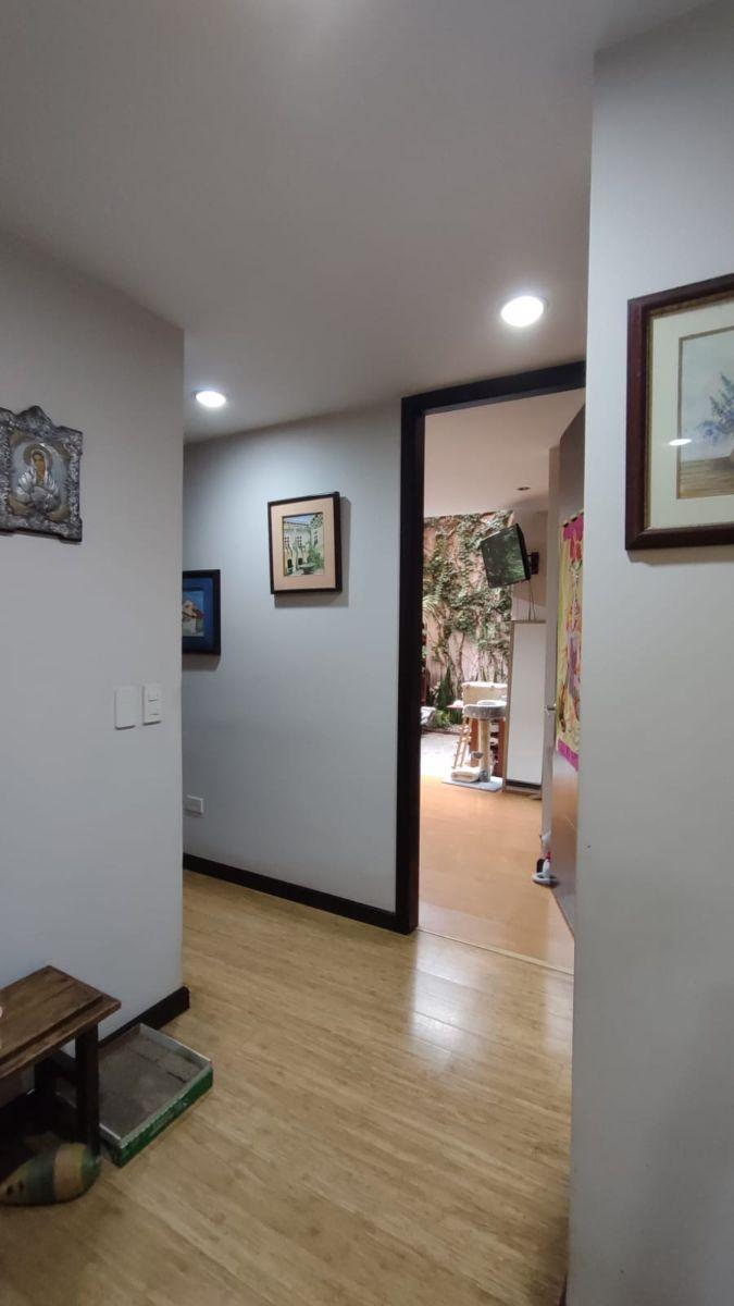 Venta de Departamento Grande en Urbanización Segura en Monteserrin — imagen 2