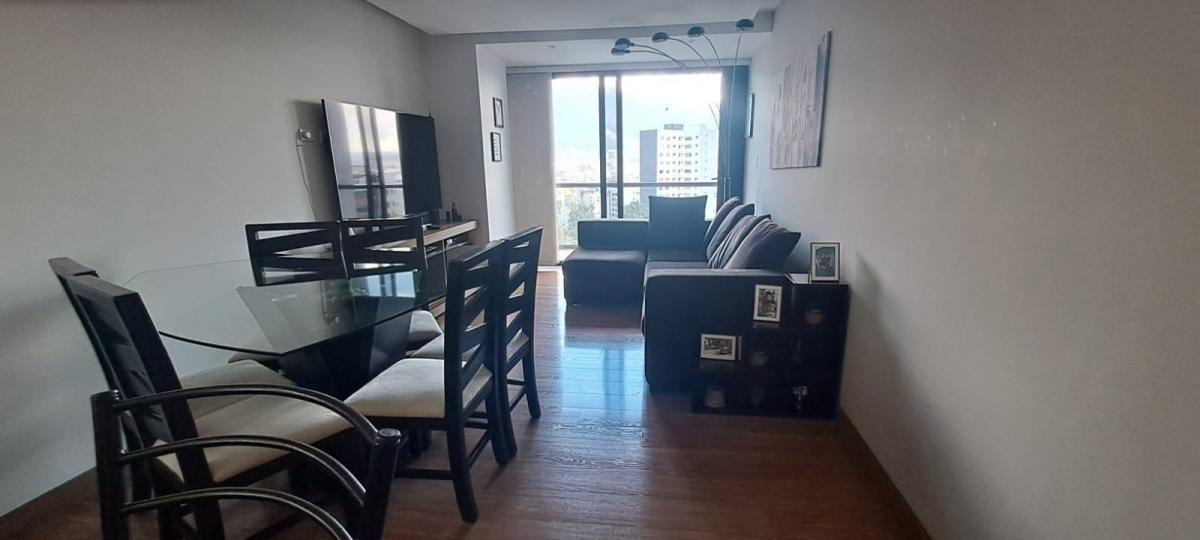 Espacioso Departamento de 105 m² en Eloy Alfaro y Gaspar de Villaroel — imagen 5