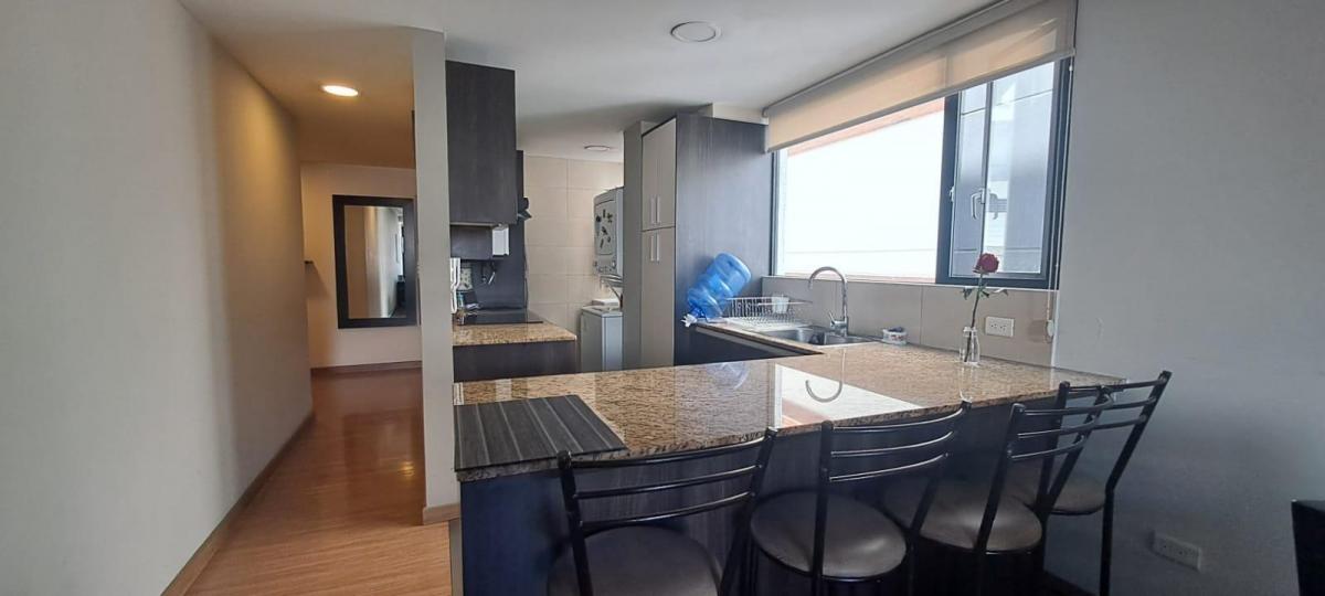 Espacioso Departamento de 105 m² en Eloy Alfaro y Gaspar de Villaroel — imagen 2