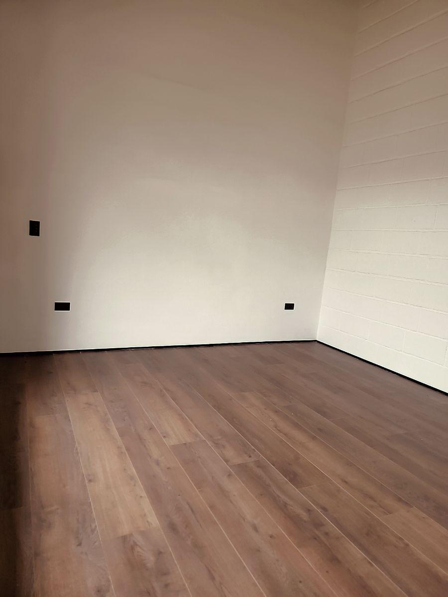 Casa en Venta a 5 Minutos del Hospital Municipal de El Valle, Azuay — imagen 7