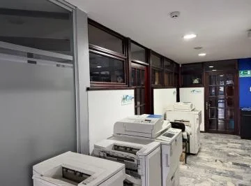 Oficina Comercial Muy Bien Ubicada, Inversión Segura — imagen 5