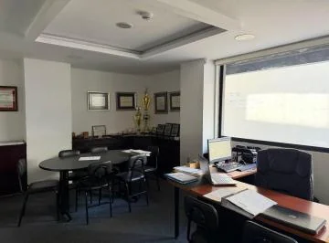 Oficina Comercial Muy Bien Ubicada, Inversión Segura — imagen 4
