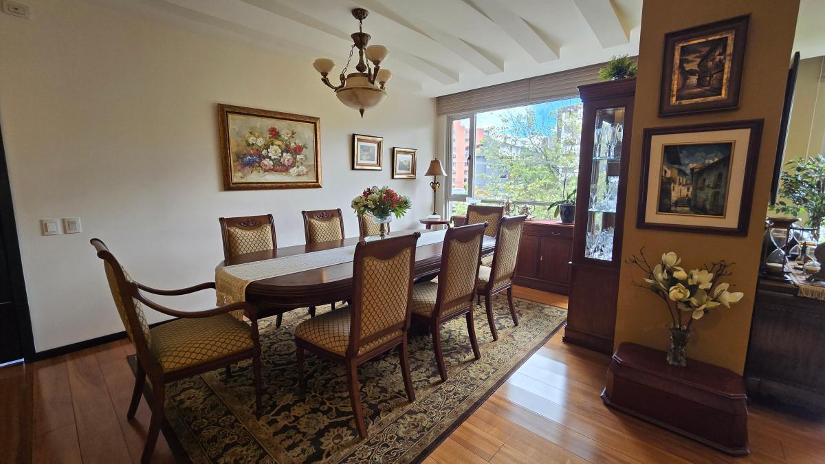 Oportunidad! Vendo Departamento de Lujo en Bellavista Baja — imagen 6